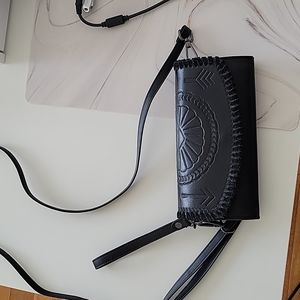 Clutch Crossbody combo. Perfect for concerts!